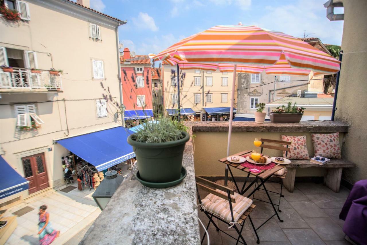 Apartment Dolores Cres Dış mekan fotoğraf